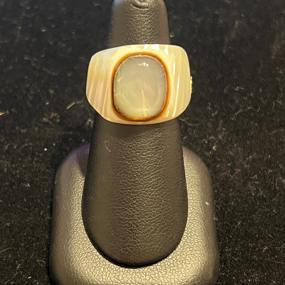 Vintage Hand Carved Shell Ring with Polished Stone Centerpiece